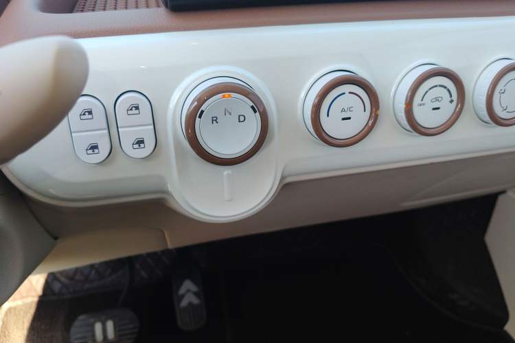 Used Bestune Pony 2026 Model 222km Cute Horse Plus