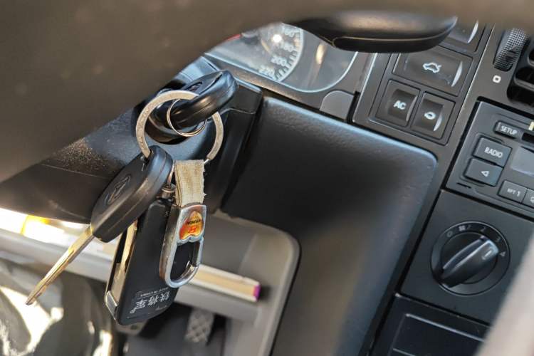 Used Volkswagen Jetta 2010 1.6L Partner