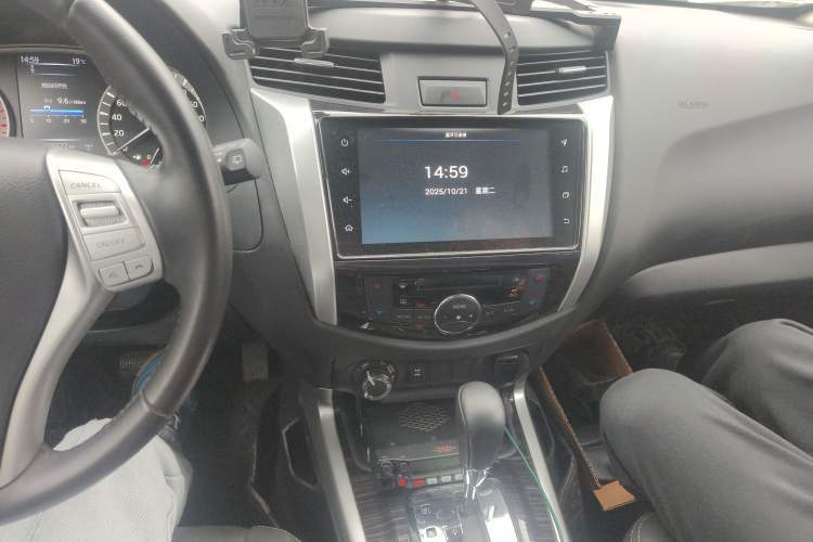 Used Nissan Terra 2020 2.5L XV 4WD Automatic Four-Wheel Drive Flagship Edition
