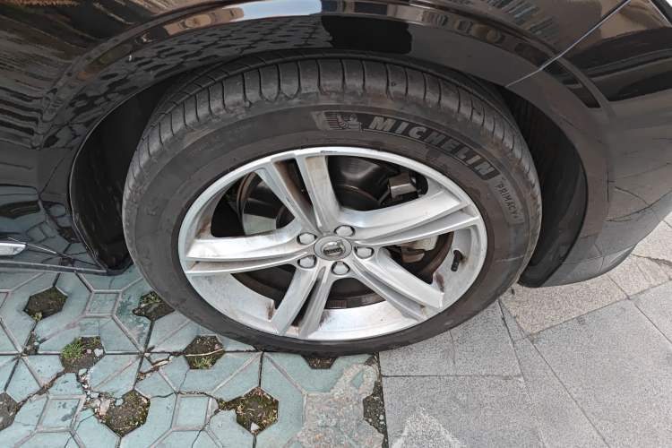 Used Volvo S90 2019 T5 Zhiyi Edition
