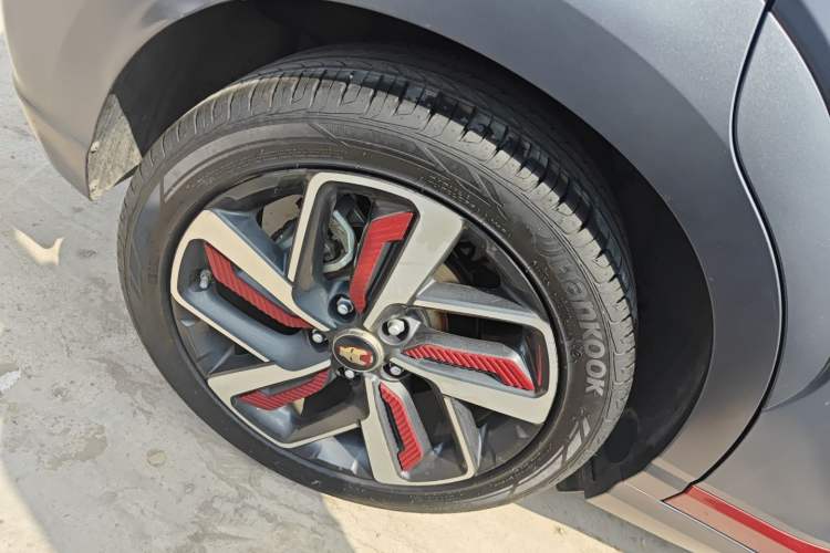 Used Hyundai ENCINO 2019 1.6T Iron Man Edition Right Rear Wheel Hub