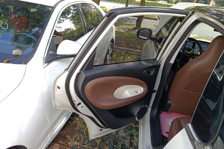 Used Wuling Bingo 2023 333 km Lingxi Connected+ Version