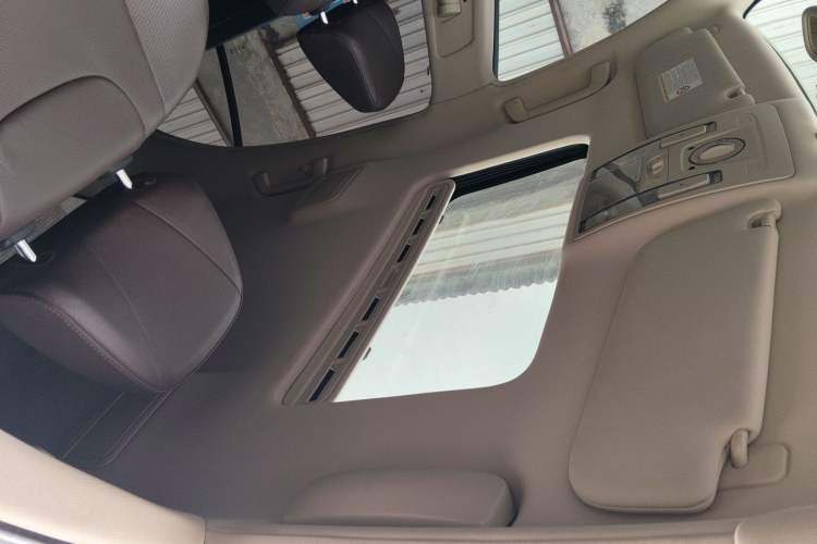 Used Hongqi H7 2018 2.0T Elite Edition