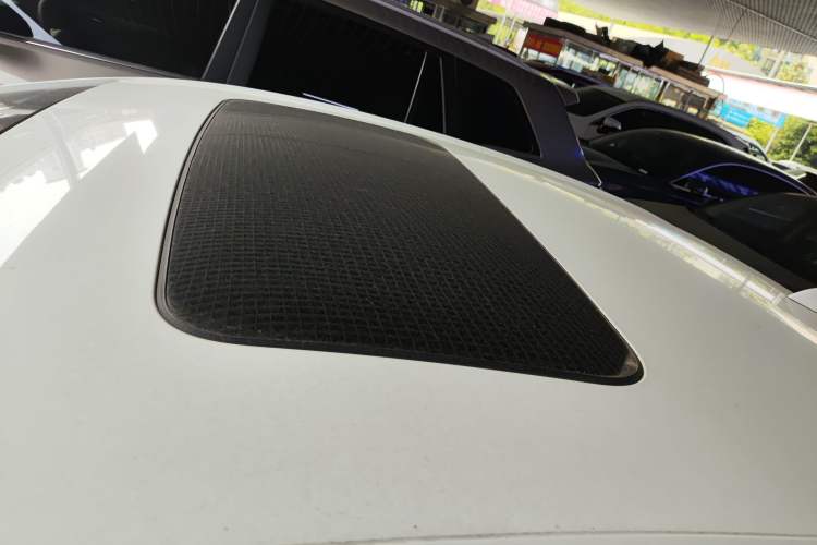 Used Chevrolet Monza 2019 Redline 320T Dual-Clutch Sporty Version China VI Standard Roof