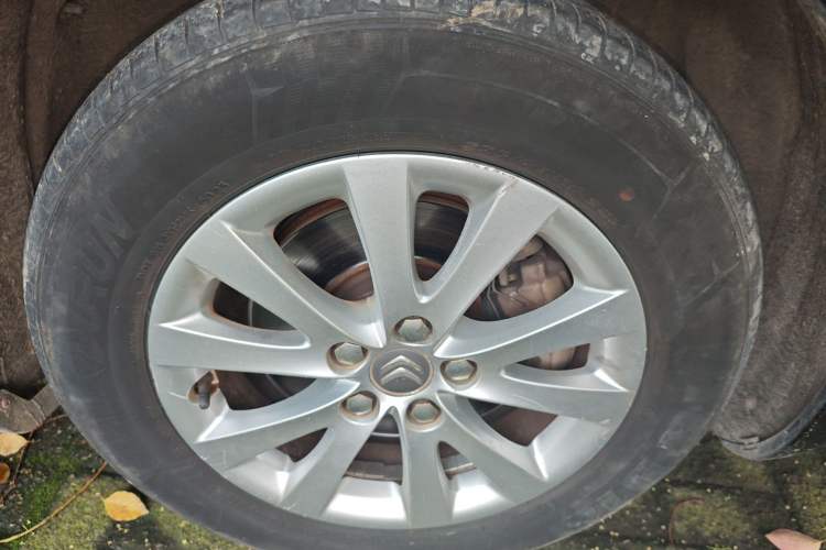 Used Citroen C5 2014 2.0L Automatic Zunyue Model
