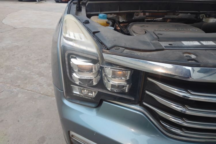 Used GAC Trumpchi GS8 2017 320T Two-Wheel Drive Luxury Smart Connectivity Version (7 Seats) Right Front Headlight