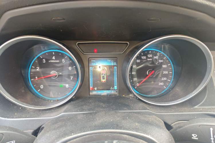 Used Zotye T600 2016 Sport Edition 1.5T Manual Luxury Model Instrument Cluster