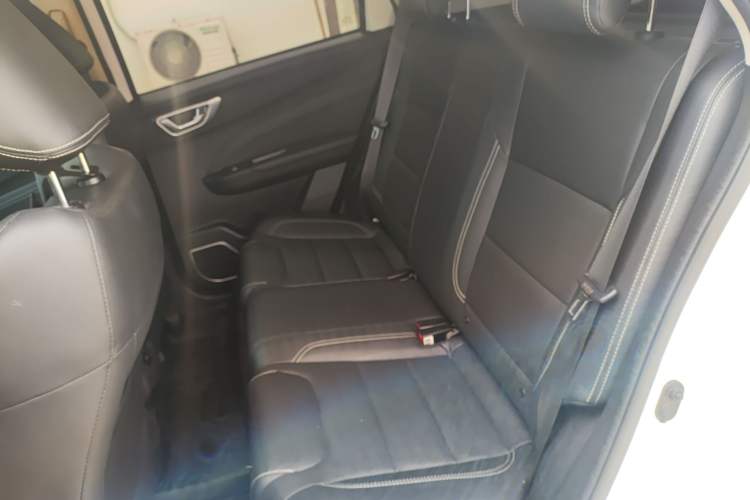 Used Geely Auto Vision X3 2017 1.5L Automatic Luxury Model
