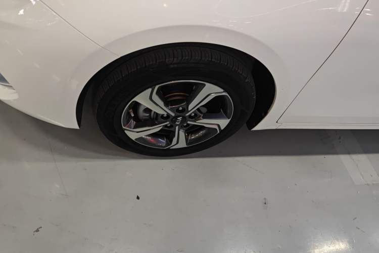 Used Kia K3 2020 1.5L CVT New Sharp Edition with Sunroof