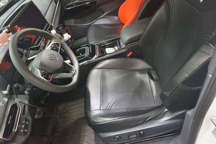 Used Volkswagen ID.4 CROZZ 2022 Pure Edition Limited Edition Left Front Seat