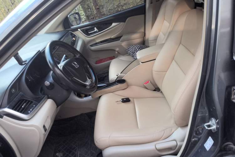 Used Honda Crider 2013 1.8L automatic comfort version