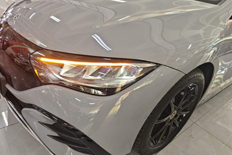 Used Mercedes-Benz EQE 2022 350 Pioneer Edition