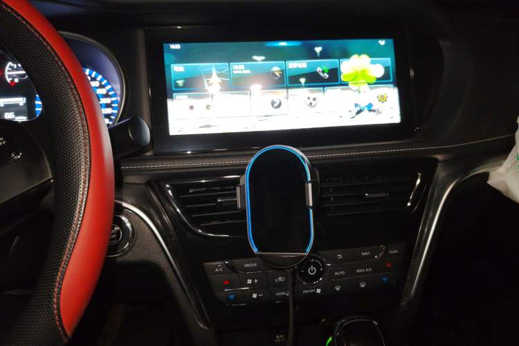 Used Venucia T90 2018 2.0L CVT Smart Connect Luxury Edition China V Standard