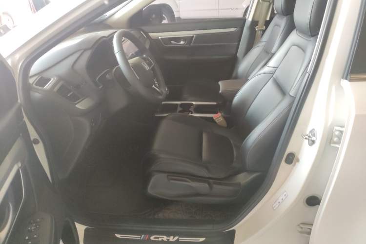 Used Honda CR-V 2021 240TURBO CVT 2WD Comfort Version Left Front Seat