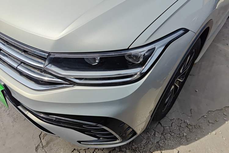 Used Volkswagen Tiguan L 2022 330TSI Automatic Two-Wheel Drive R-Line Enhanced Edition Left Front Headlight