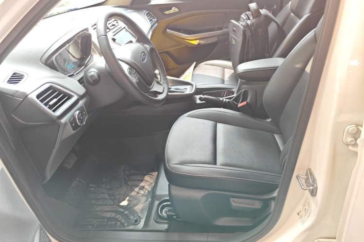 Used Ford Escort 2017 Happiness Edition 1.5L Automatic Fashion Version