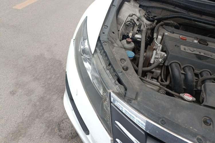 Used Honda Crosstour 2012 2.4L Luxury Edition Right Front Headlight