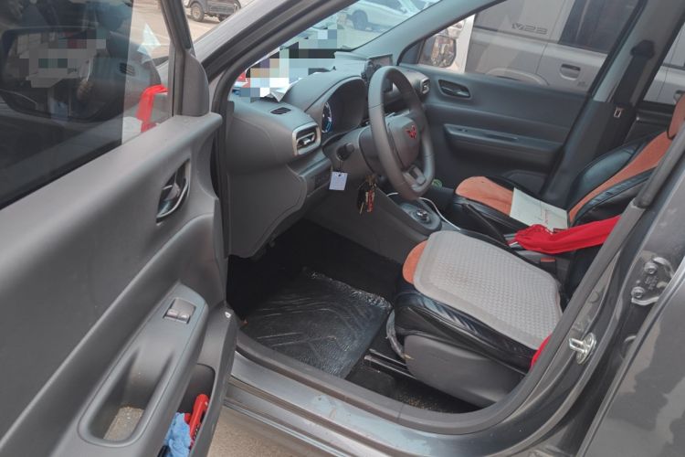 Used Wuling Hongguang New Energy 2024 All-Electric Model 300KM Standard Version