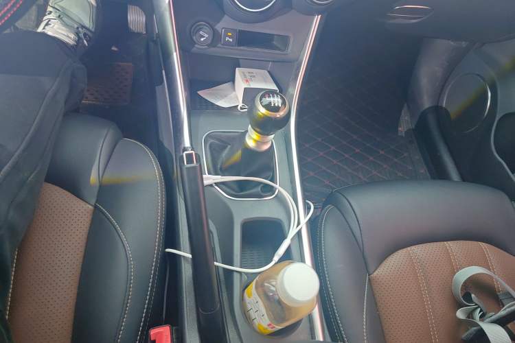 Used BYD Song 2017 Gaishi Upgrade Edition 1.5TI Manual Elite Model