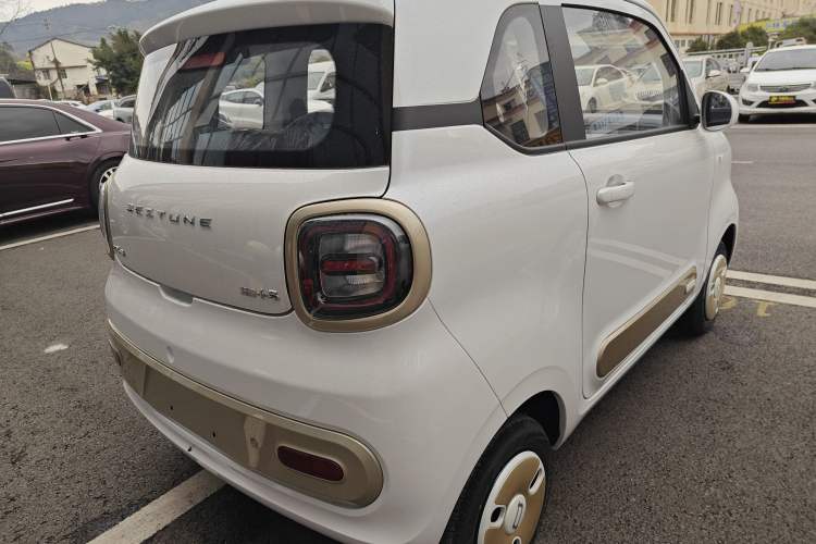 Used Bestune Pony 2026 Model 222km Cute Horse
