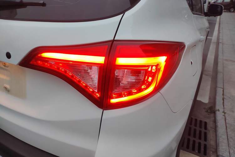 Used BYD Song New Energy 2017 Song DM 1.5TID All-Wheel Drive Prestige Model
