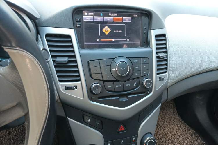 Used Chevrolet Cruze 2012 1.6L SE MT