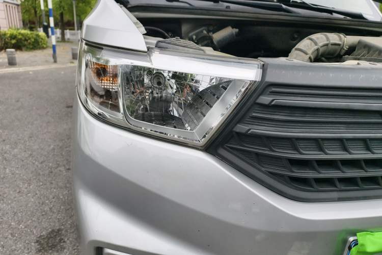 Used Wuling Hongguang V 2021 1.5L Jingqu Version LAR