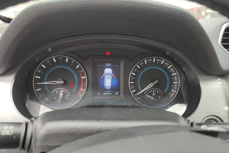 Used Haval H2 2017 Red-Label 1.5T Automatic Two-Wheel Drive Luxury Model