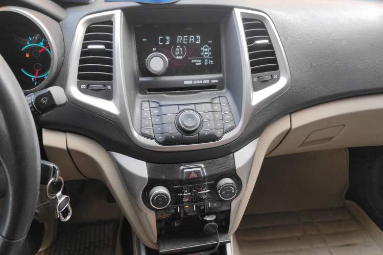 Used Changan Eado 2013 1.6L Manual Luxury Model China V Standard