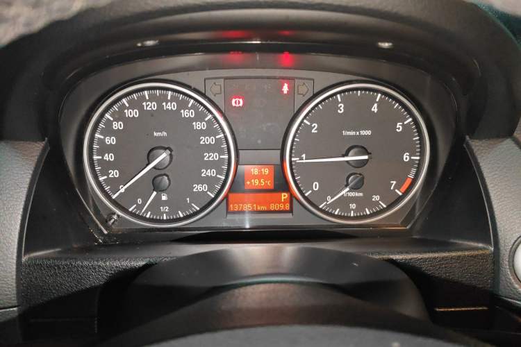 Used BMW X1 2015 sDrive18i Leading Edition Instrument Cluster