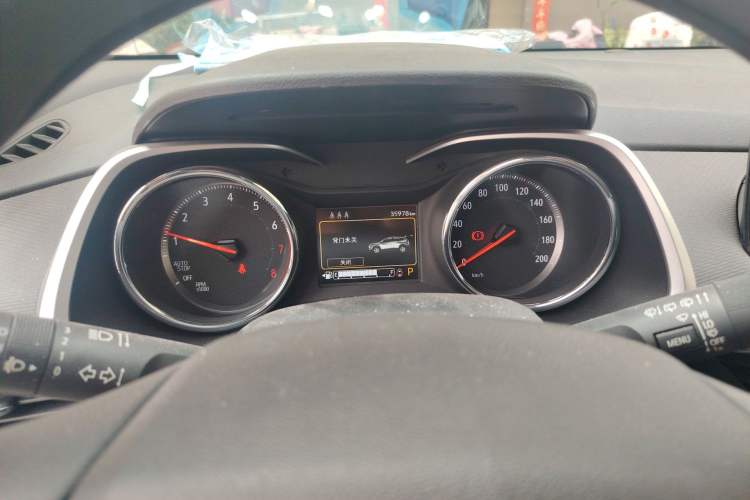 Used Chevrolet Trax 2019 Redline 325T Automatic Fun Edition China VI Standard