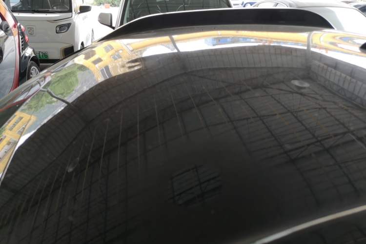 Used Baojun E100 2020 305KM Smart Drive Version Roof