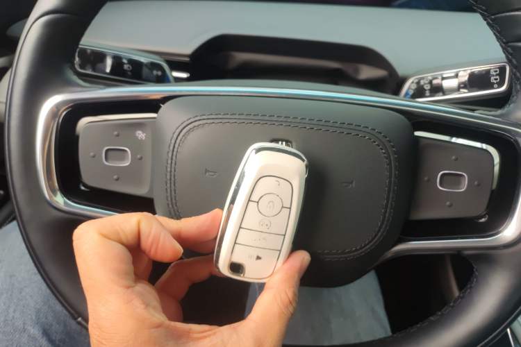 Used Lincoln Nautilus 2025 2.0T Four-Wheel Drive Luxury Edition