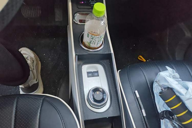 Used Geely Galaxy Panda 2024 Facelifted Panda Mini 200km Dragon Edition
