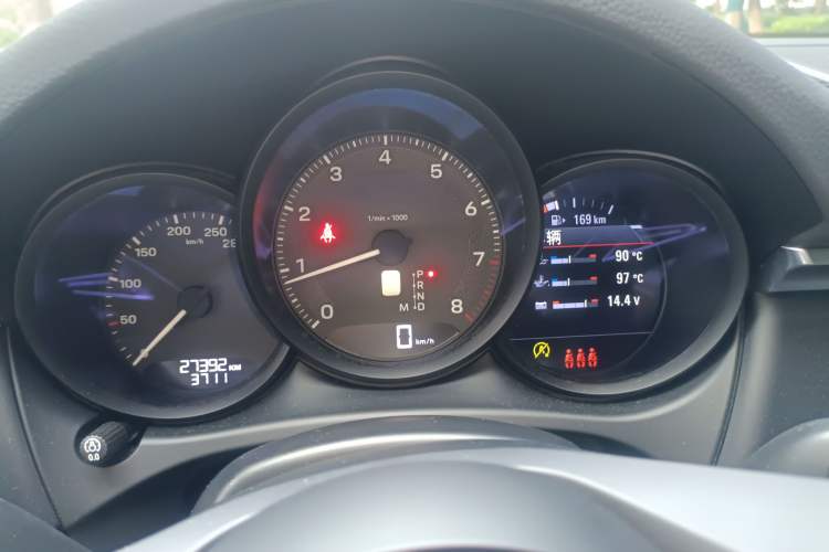 Used Porsche Macan 2022 Macan 2.0T