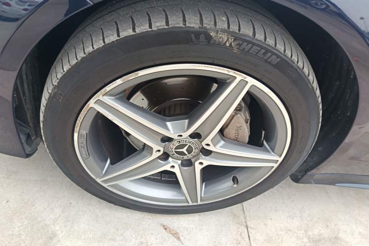 Used Mercedes-Benz C-Class 2017 Facelift C 200 Station Wagon