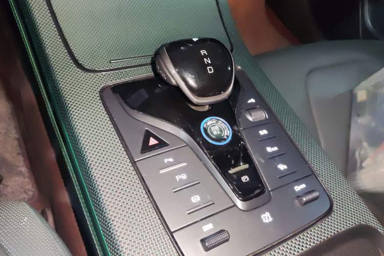 Used BYD Han 2022 EV 610 km All-Wheel-Drive Qianshan Cui Limited Edition