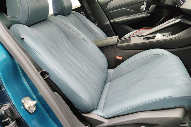 Used Peugeot 408X 2023 Boundary-Free Edition