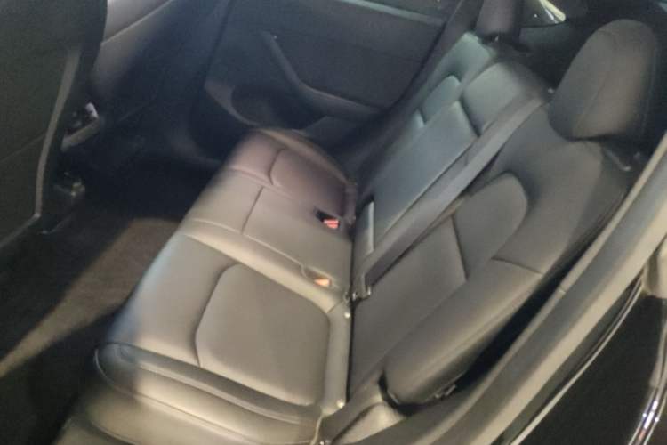 Used Tesla Model Y 2022 Rear-Wheel-Drive Version