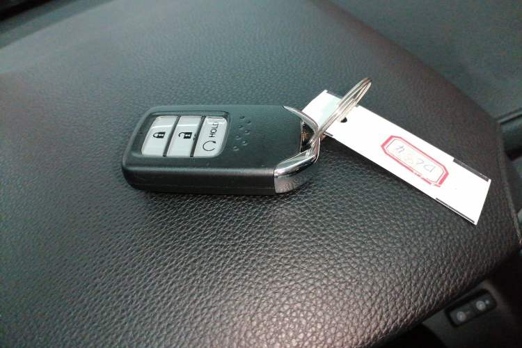 Used Honda Avancier 2017 240TURBO Two-Wheel Drive Luxury Edition Vehicle Key