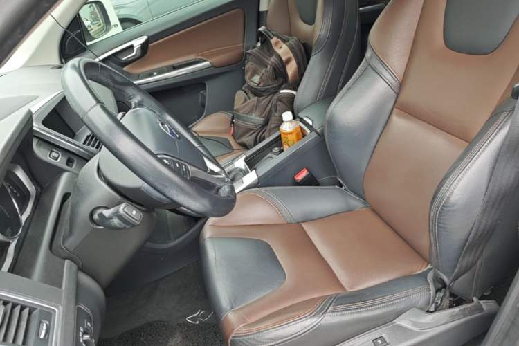 Used Volvo XC60 2015 T5 AWD Zhiyuan Edition