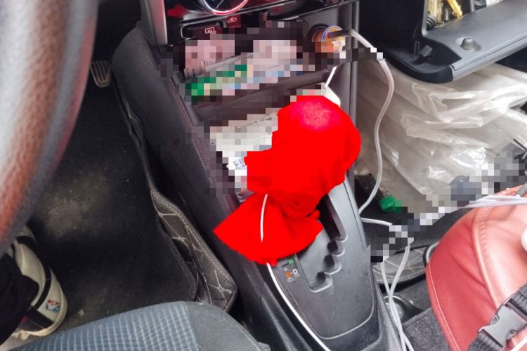 Used Toyota YARiS L Zhi Xiang 2017 1.5E CVT Dynamic Edition Gear Lever