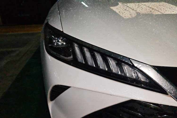 Used BYD Qin PLUS 2025 DM-i Smart Drive 55KM Leading Model
