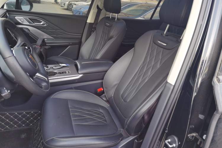 Used Hongqi HS7 PHEV 2024 2.0T PHEV Four-Wheel Drive Flagship Edition 7 Seats Left Front Seat