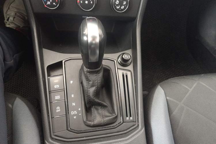 Used Volkswagen Lavida 2024 1.5L Automatic DeYi Edition