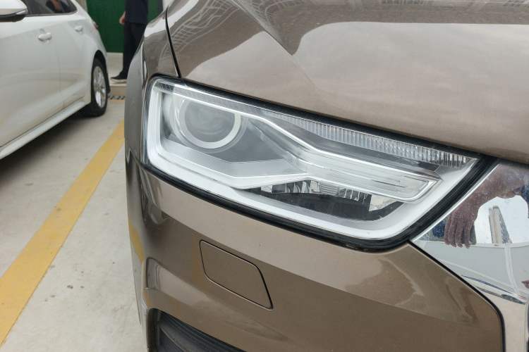 Used Audi Q3 2017 30 TFSI Fashion Model
