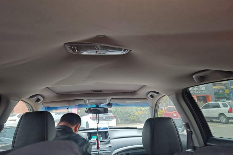 Used Honda Crosstour 2012 2.4L Luxury Edition
