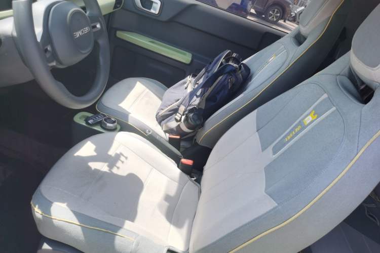 Used Geely Galaxy Panda 2023 Panda Mini 200km Endurance Bear Left Front Seat