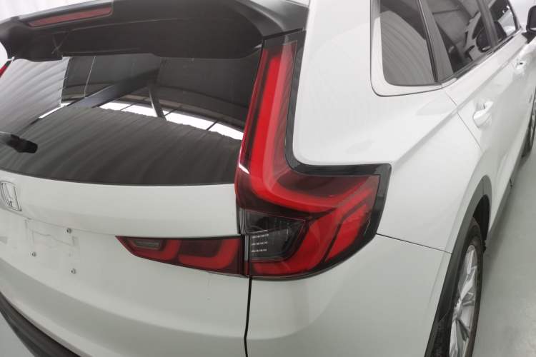 Used Honda CR-V 2023 240TURBO Two-Wheel Drive Deluxe Edition 7 Seats Exterior 3