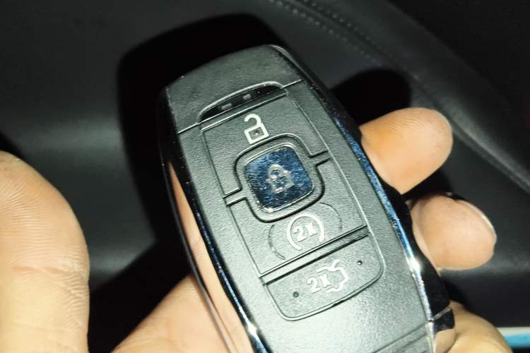 Used Lincoln Continental 2018 3.0T Four-Wheel Drive Prestige Edition Vehicle Key